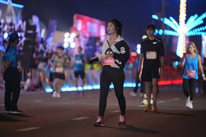 BIB: 260284
                            <button type="button" onclick="openModal(20992521)" class="btn btn-primary btn-sm float-right btn-popup" data-toggle="modal" data-target=".modal-high-quality">
                        <i class="fas fa-shopping-cart"></i> Add to Cart
                    </button>
                                            <button type="button" onclick="isThisMe(20992521, true)" class="btn btn-success btn-sm float-right btn-popup btn-isme hidden" data-toggle="tooltip" data-placement="bottom" title="นี่คือรูปของคุณใช่ไหม คลิกที่นี่เพื่อเอาเข้าอัลบั้ม">
                        <i class="fas fa-plus"></i> Add to album
                    </button>
                    <button type="button" onclick="isThisMe(20992521, false)" class="btn btn-warning btn-sm float-right btn-popup btn-isnotme hidden">
                        <i class="fas fa-ban"></i> Remove from album
                    </button>